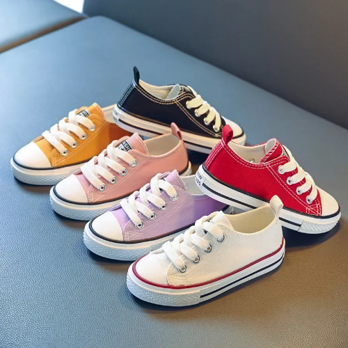 صورة Children's Low-top Canva Shoes 2024 Spring New Style White Candy Color Men's Women's Children's Parent-child Board Shoes