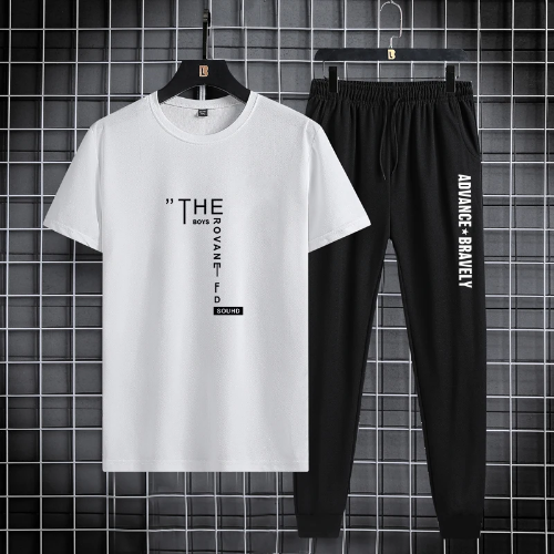 صورة بدلة رياضية رجالية مطبوعة عصرية ، تي شيرت صيفي غير رسمي ، طماق ، طقم قطعتين ، رقيق ومسامي ، لون خالص 2024 منتج جديد